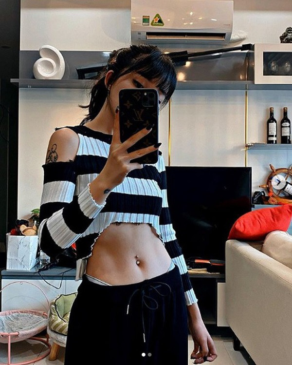 Những hình ảnh khoe body hút mắt của nữ streamer hot nhất nhì làng game Việt nhận được cơn mưa thả tim từ người hâm mộ.