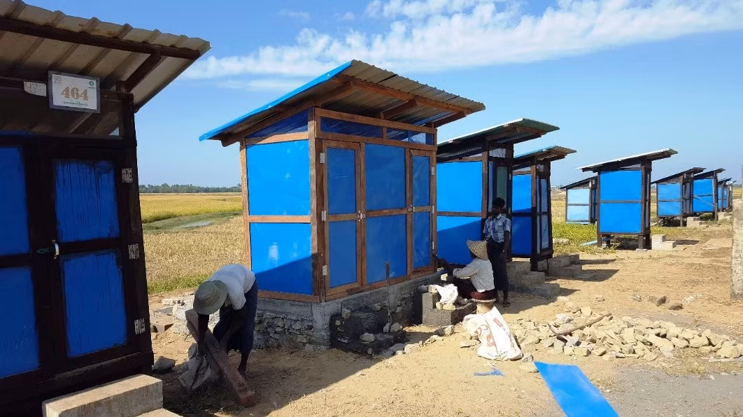 Nhà vệ sinh “Con hổ” được đưa vào sử dụng từ năm 2015 tại nhiều gia đình và trường học trên khắp Ấn Độ.