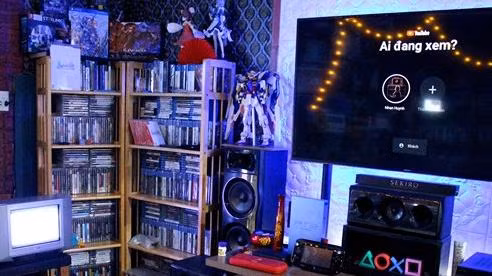 Không chỉ có đĩa game, các loại máy chơi game cũng được sưu tầm.