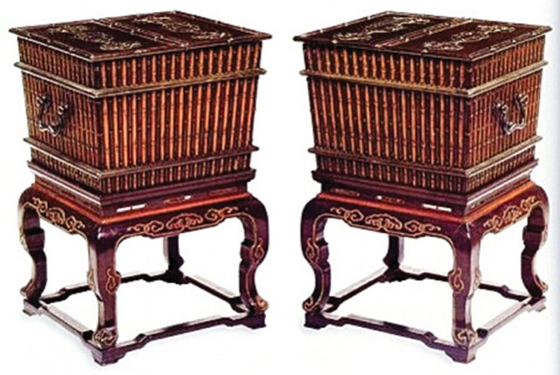 Băng Giám - tủ lạnh nguyên thuỷ thời nhà Thanh được khai quật cũng có cấu tạo và chức năng tương tự.