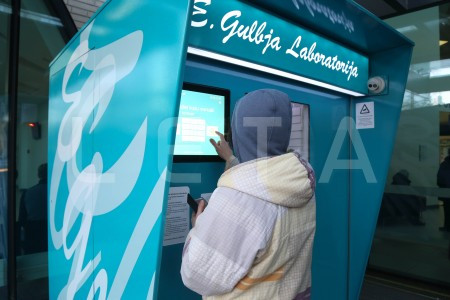 Người đến kiểm tra sẽ nhận được kết quả vào email trong 24h.