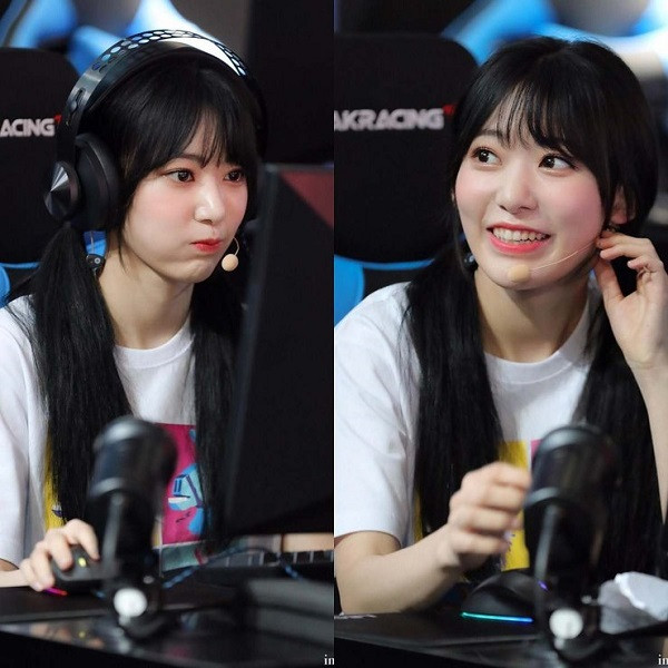 Sở hữu gương mặt trong sáng, ngây thơ, ít ai biết rằng Sakura của nhóm nhạc IZ*ONE lại là một nữ game thủ cừ chính hiệu. Nữ ca sĩ chăm chỉ cày game Fortnite từ trên PC, PS4 đến cả chiếc Nintendo Switch.