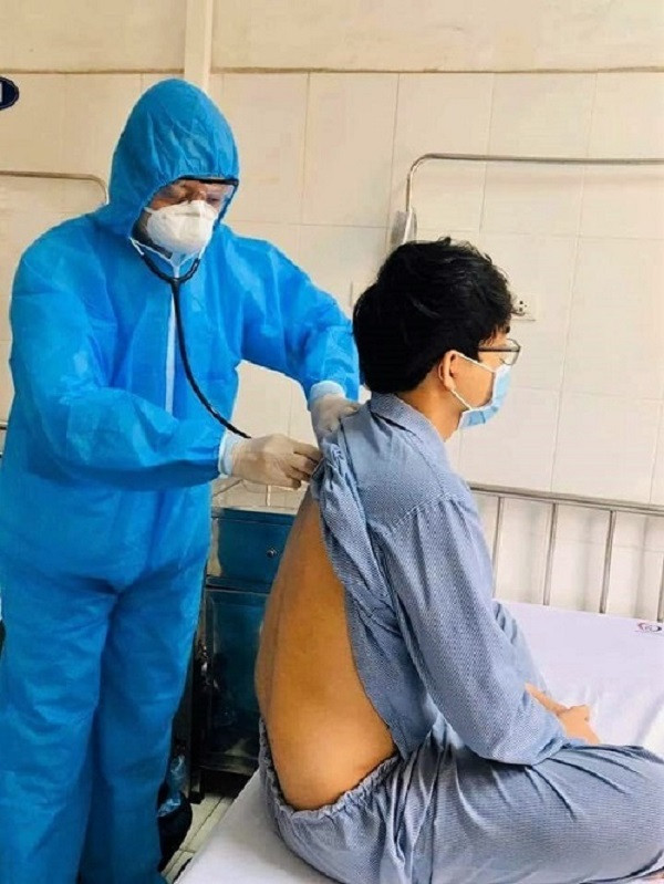 Xuc dong nhat ki cua bac si trong khu cach ly Covid-19-Hinh-4