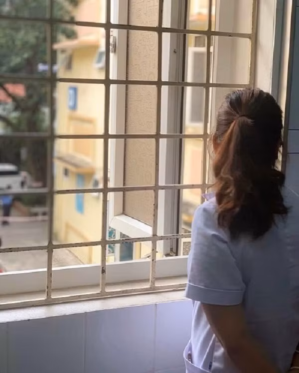 Xuc dong nhat ki cua bac si trong khu cach ly Covid-19-Hinh-2