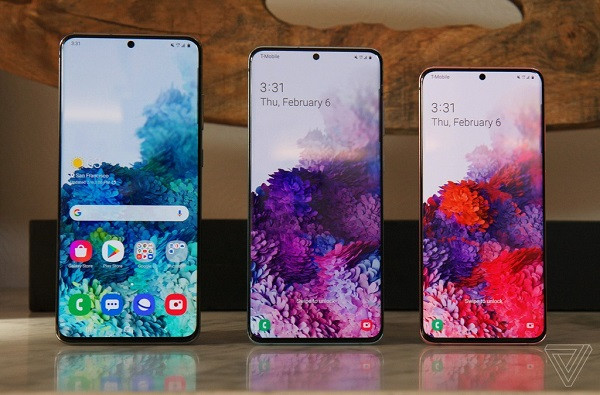 Trong khi đó, những tín đồ của dòng Galaxy S lại cảm thấy vô cùng hài lòng với 3 "chàng ngự lâm" ra mắt lần này, cả về thiết kế tổng thể, màn hình, cấu hình, cho đến chất lượng camera hay các tính năng mới. Ảnh: the verge