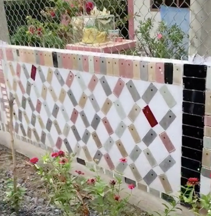 Những chiếc iPhone này toàn là dòng khá mới nên nhiều ý kiến cho rằng giá thành cũng không thể rẻ được.