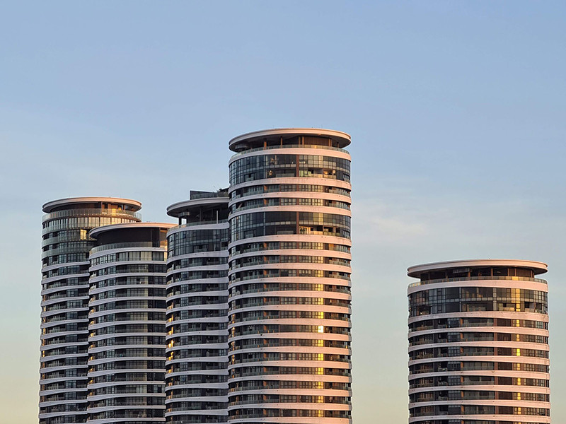 S20 + zoom ~50X, xử lý bóng sáng tốt, chi tiết và tương phản màu tốt. (Ảnh: Nguyễn Phúc Lộc)