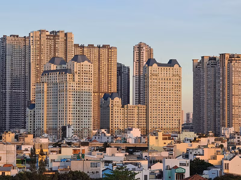 Các toà nhà lân cận 81 Landmark được chụp với mức zoom ~50X. (Ảnh: Nguyễn Phúc Lộc)