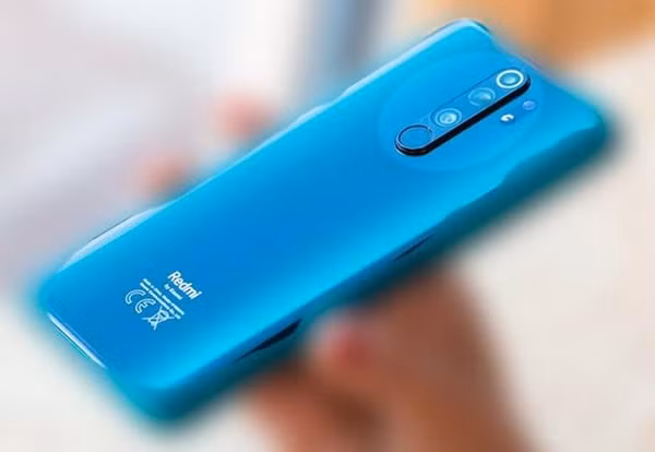Redmi 9 dự kiến sẽ được trang bị RAM 3GB và bộ nhớ trong 32GB, phiên bản nâng cấp với RAM 4 GB + 64 GB bộ nhớ trong.