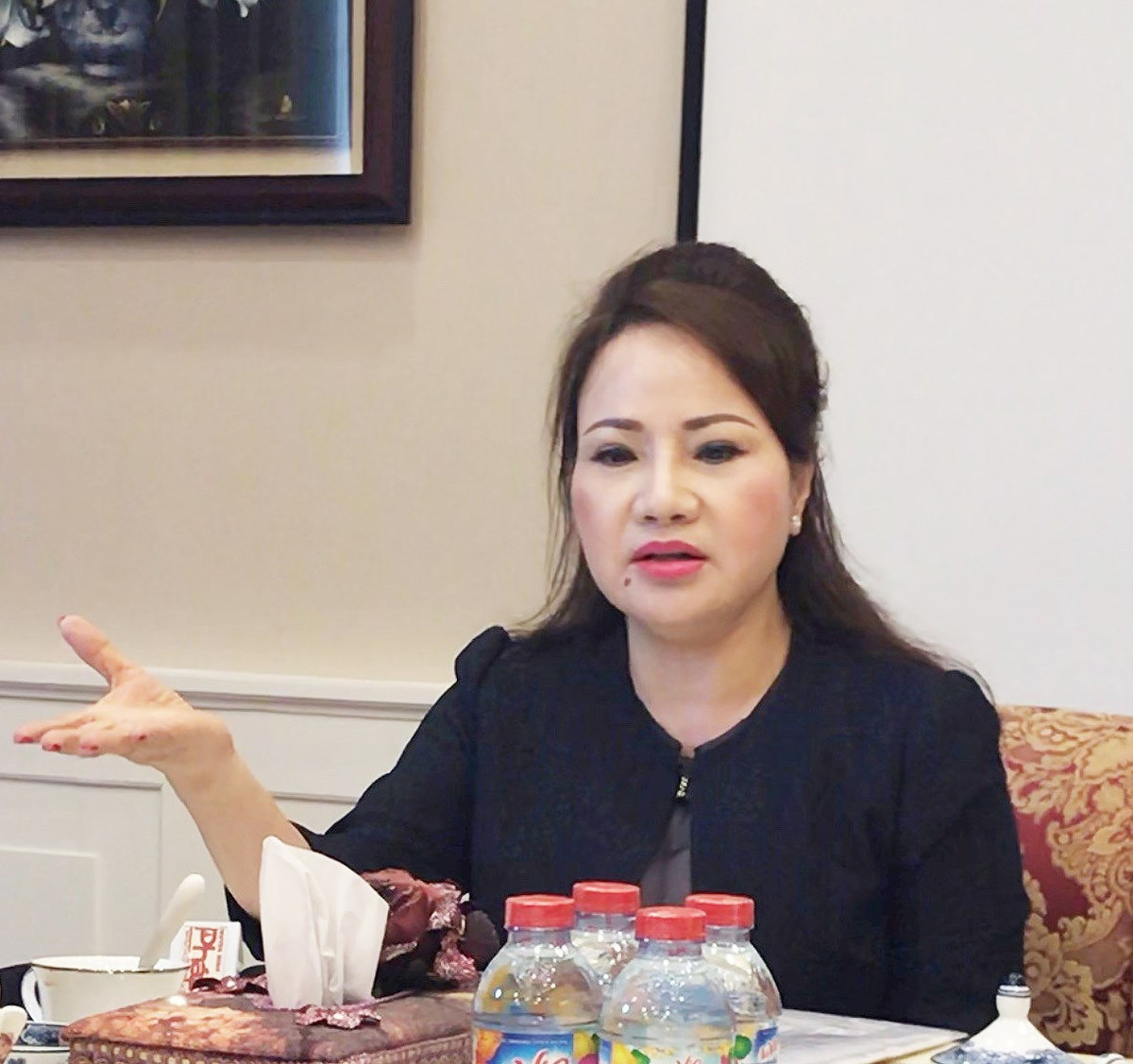 Hiện tại, cả ông Quang và bà Bình đều tham gia điều hành Minh Phú. Ông Quang là Chủ tịch kiêm Tổng giám đốc, còn bà Bình đảm trách vị trí Phó chủ tịch kiêm Phó tổng giám đốc công ty. Ảnh: Báo Sài Gòn Giải Phóng.