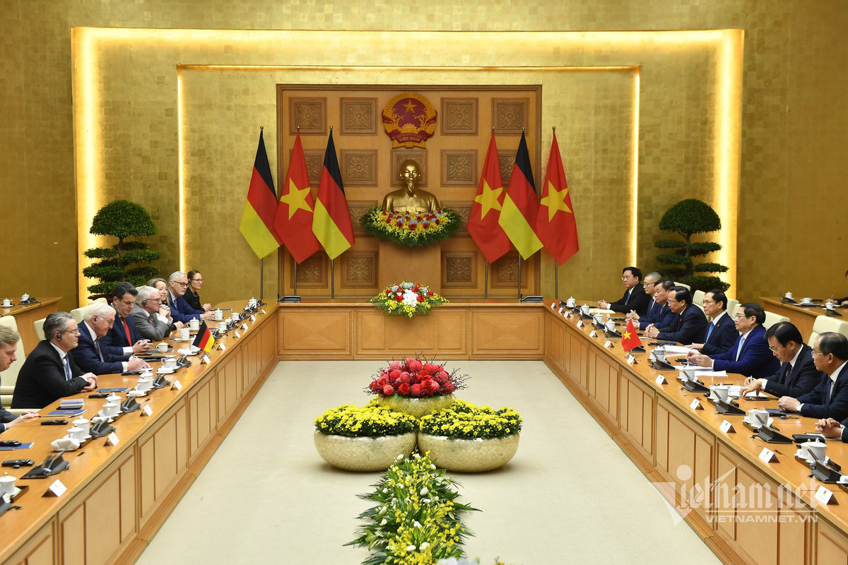 Tong thong Steinmeier danh gia cao cong dong nguoi Viet Nam tai Duc-Hinh-4