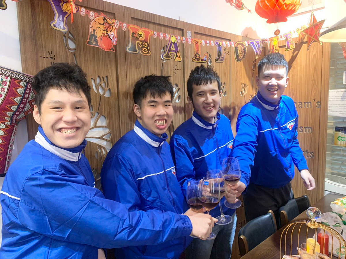 Anh Nguyen Duc Trung: Gieo niem tin cho nguoi tu ky-Hinh-6