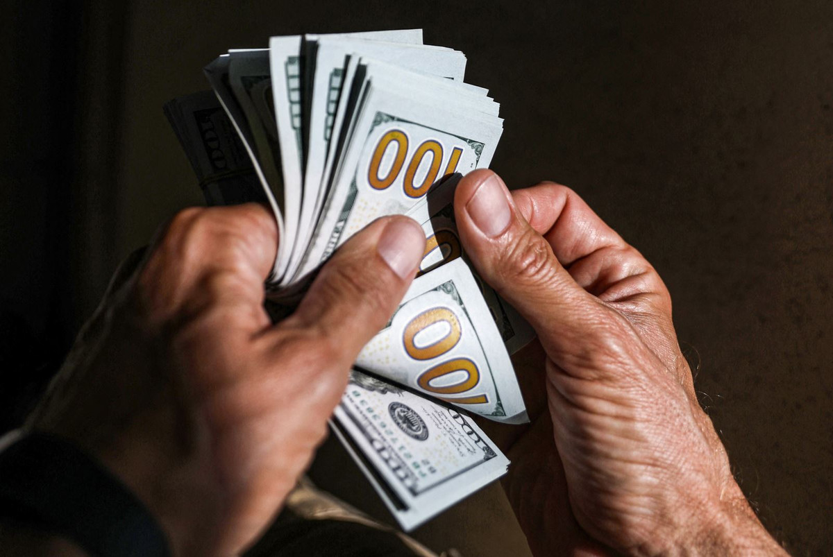 Chong tin tuong giao toan bo gia san cho nguoi vo U70