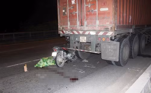 Diem nong 24h: 8 dieu Da Nang can tranh gom nhung gi?-Hinh-2