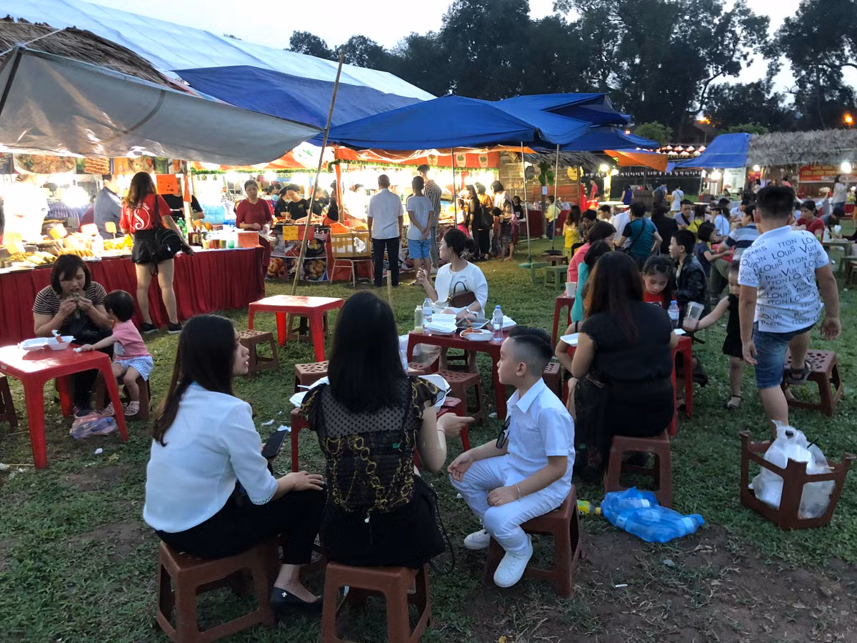 Festival van hoa truyen thong Viet 2019 ban do lot, hon tap nhu hoi cho-Hinh-3