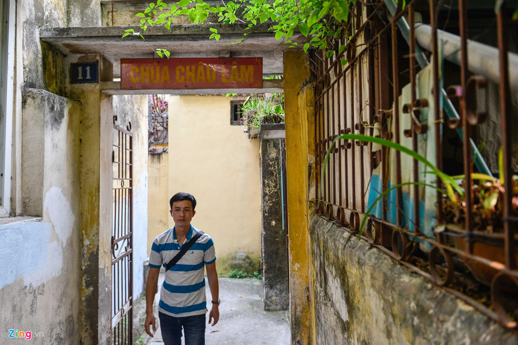 Chua Ba Danh vang ve, yen binh giua long Ha Noi-Hinh-2