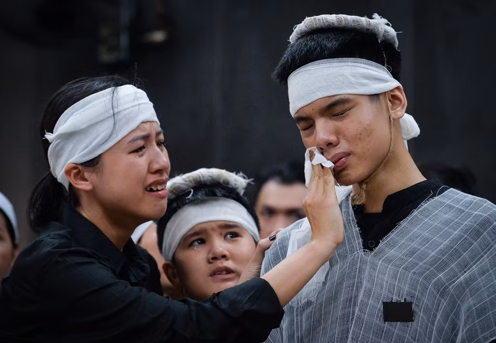 Dong nghiep, lai xe om, nguoi chua quen den vinh biet nu lao cong-Hinh-5