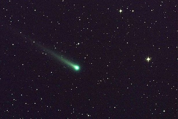 Tùy thuộc vào mức độ sáng của sao chổi C/2022 E3 (ZTF) trong những tuần tới, người yêu thiên văn có có thể nhìn thấy nó bằng mắt thường trên bầu trời tối cuối tháng 1/2023.