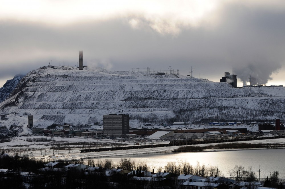 Bộ trưởng Công nghiệp Thụy Điển Ebba Busch gọi Thụy Điển là "một mỏ vàng" sau phát hiện này. Bà có phát biểu này trong bối cảnh lãnh đạo Liên minh châu Âu, Ủy ban châu Âu đang hoàn thiện đề xuất về Đạo luật nguyên liệu thô quan trọng nhằm phát triển chuỗi cung ứng đáng tin cậy và vững chắc.