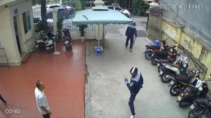 Lật mặt nhóm truy sát tài xế sau va chạm giao thông Lat mat nhom truy sat tai xe sau va cham giao thong