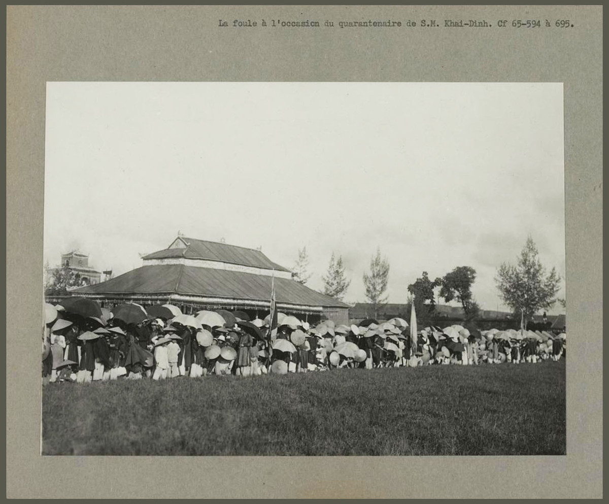 Bộ Lễ cũng thông tri cho quan lại thuộc các tỉnh Bình Thuận, Khánh Hòa, Phú Yên, Thanh Hóa, Nghệ An và Hà Tĩnh, yêu cầu chọn những người có khả năng ca hát và tổ chức các trò chơi truyền thống, báo về bộ để tấu trình nhà vua biết.