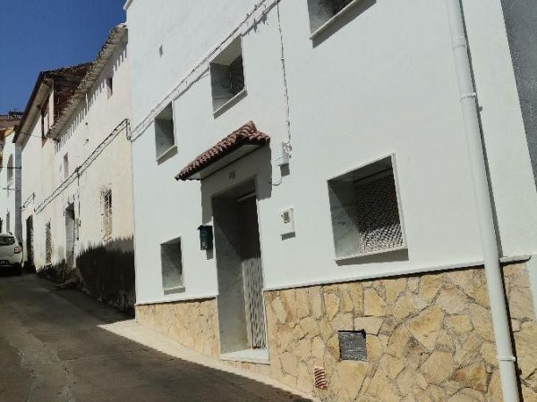 Do cả hai bên không bắn phát đạn nào nên trong suốt 98 năm diễn ra cuộc chiến không có ai tử vong hay bị thương.