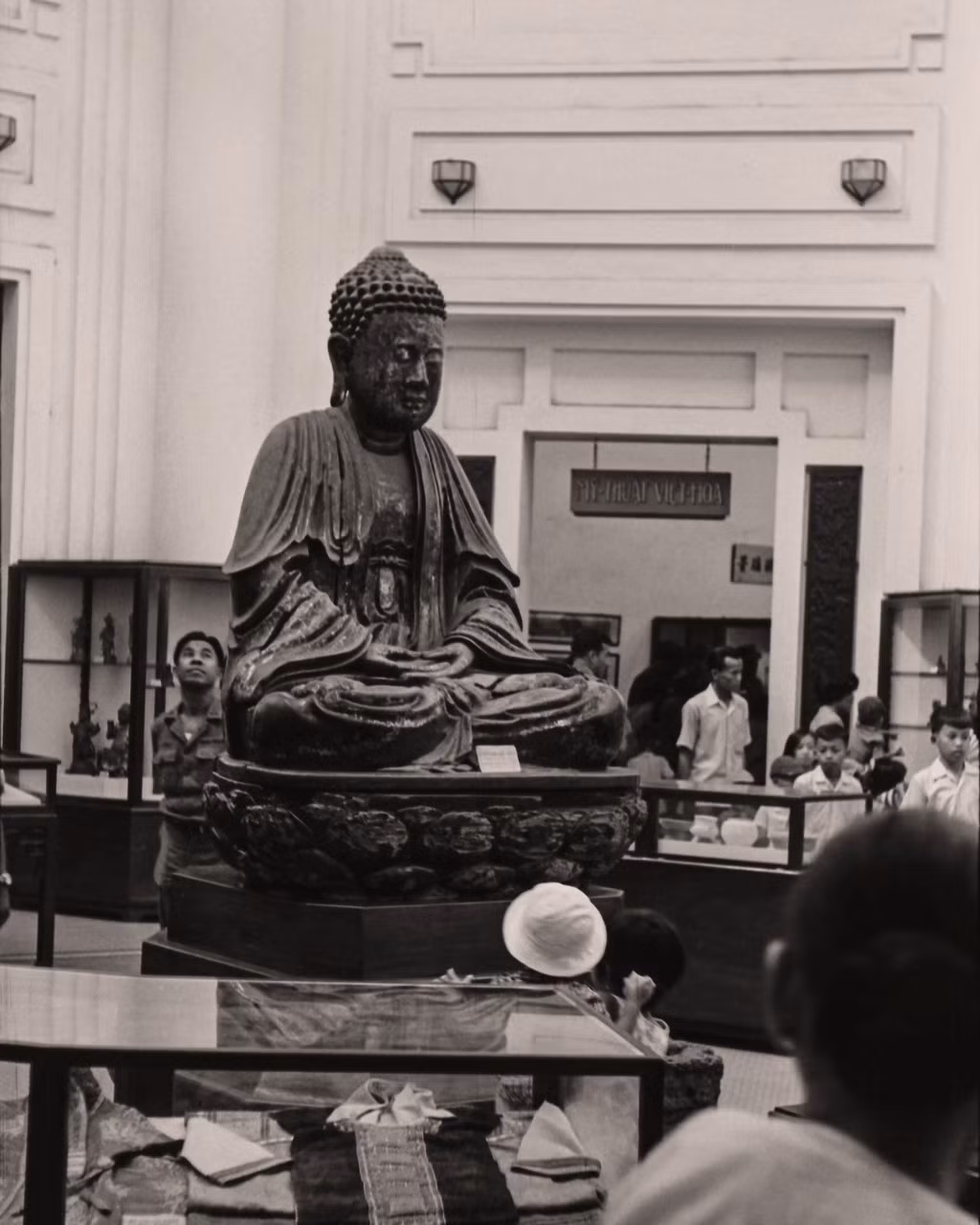 Tượng Phật cổ được trưng bày trong bảo tàng. Ảnh: Carl Nielsen.