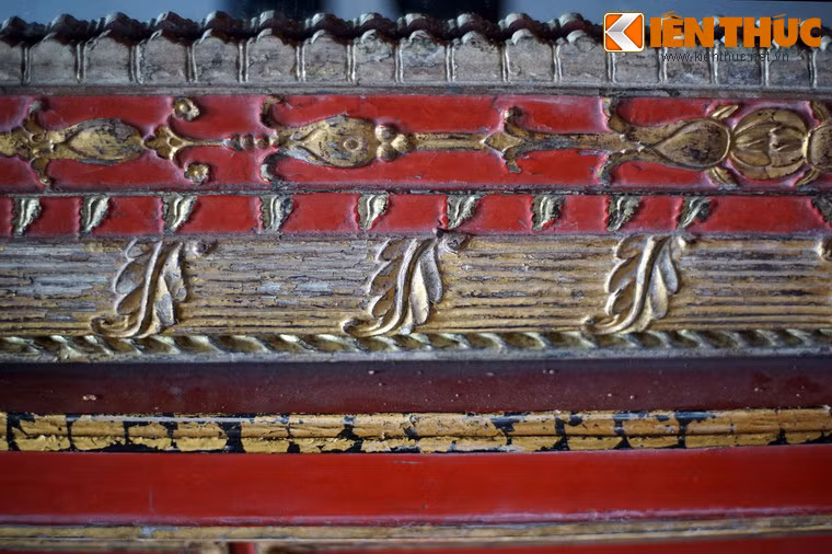 Sau nhiều thế kỷ tồn tại, chiếc gương cổ vẫn ở trong tình trạng khá tốt.