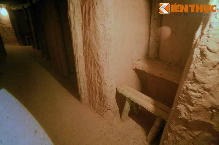 Không chỉ mang tính bảo mật, căn hầm còn rất kiên cố, đủ sức chống chịu những cuộc pháo kích , dội bom cường độ lớn.