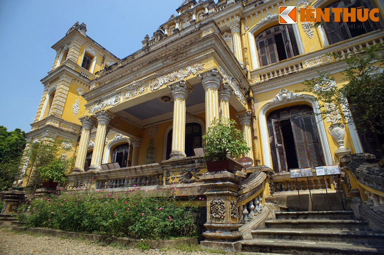 Các nhà nghiên cứu đánh giá, cung An Định đánh dấu thời kỳ mỹ thuật Việt Nam bắt đầu chịu ảnh hưởng của phong cách phương Tây.