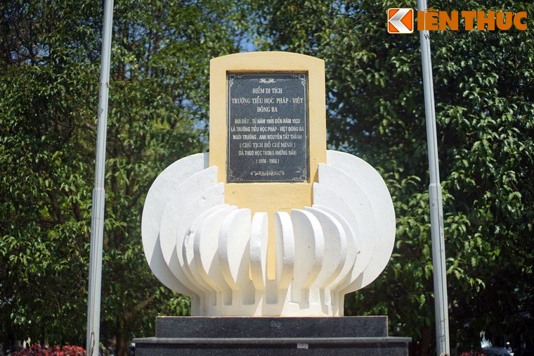 Để ghi lại dấu ấn khoảng thời gian Nguyễn Tất Thành theo học tại trường Tiểu học Pháp - Việt Đông Ba, thành phố Huế tiến hành chỉnh trang, quy hoạch địa điểm đã từng tồn tại ngôi trường thành công viên văn hóa khang trang.