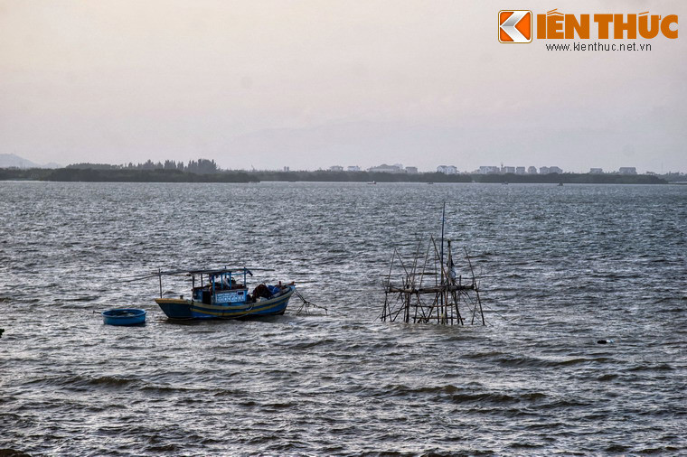 Trong chiến tranh Tây Sơn-Chúa Nguyễn, đầm Thị Nại lại nhiều lần trở thành chiến trường khốc liệt. Cuộc chiến lớn nhất diễn ra tại đây năm 1801, khi chúa Nguyễn Ánh cho đại binh ra đánh tan quân Tây Sơn đóng giữ ở cửa đầm .