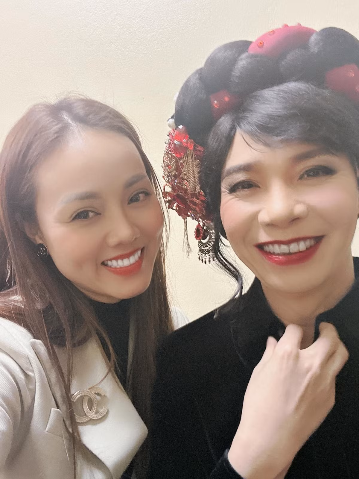 "Cô Đẩu" cũng nỗ lực để trở lại sân khấu. Anh tham gia các vai phụ trong phim truyền hình và xuất hiện trong chương trình Táo quân 2023.