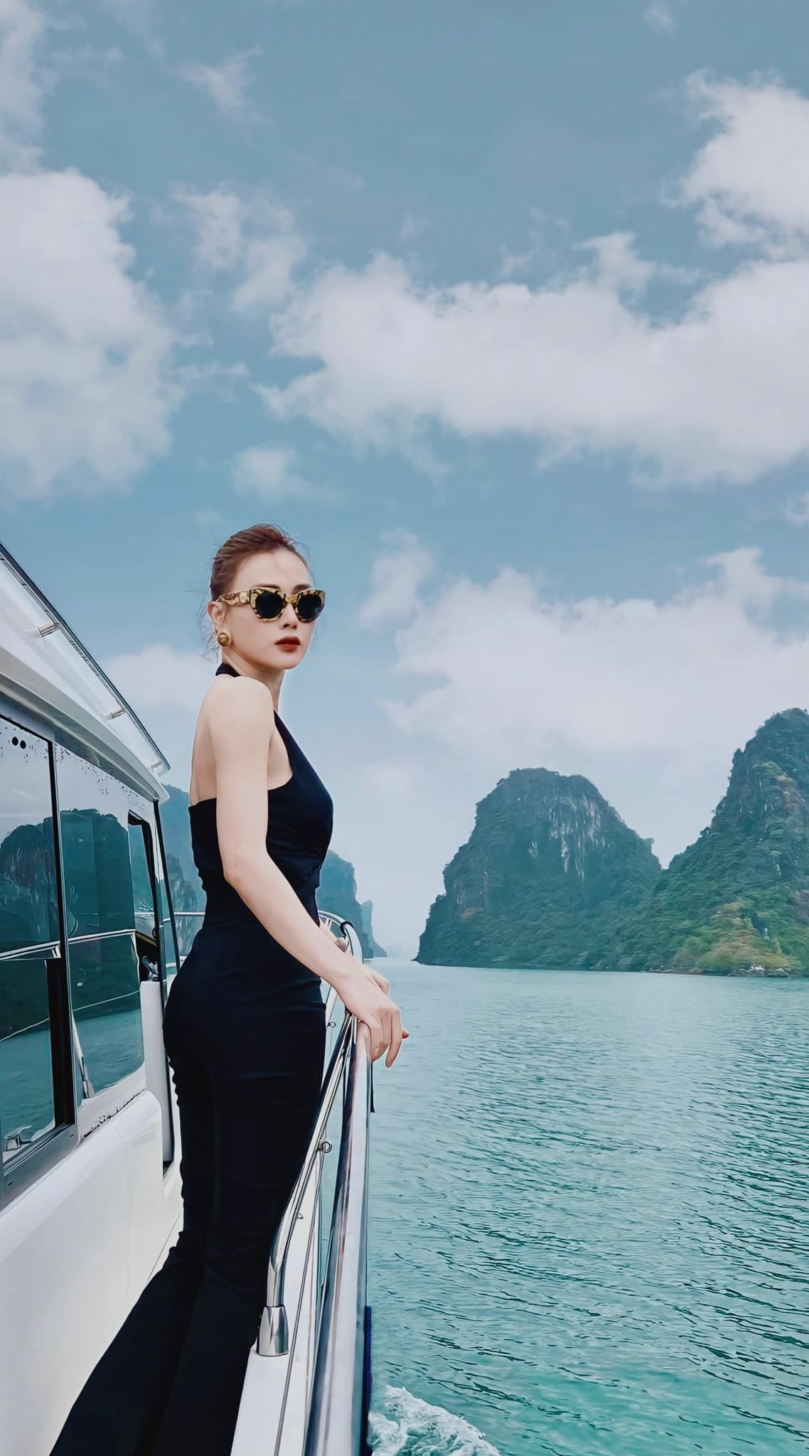 Sau ồn ào, Phương Oanh thừa nhận cô thiếu hiểu biết và quá vô tư khi bước vào mối quan hệ tình cảm với Shark Bình vì anh nói độc thân, hôn nhân đổ vỡ. Tuy nhiên, cô khẳng định không phải người thứ ba xen vào cuộc hôn nhân của Shark Bình. Nữ diễn viên cũng gửi lời xin lỗi đến khán giả.