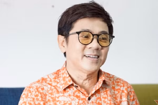 NSUT Thanh Loc: “Chuyen toi bo nghe, bo san khau la that thiet“