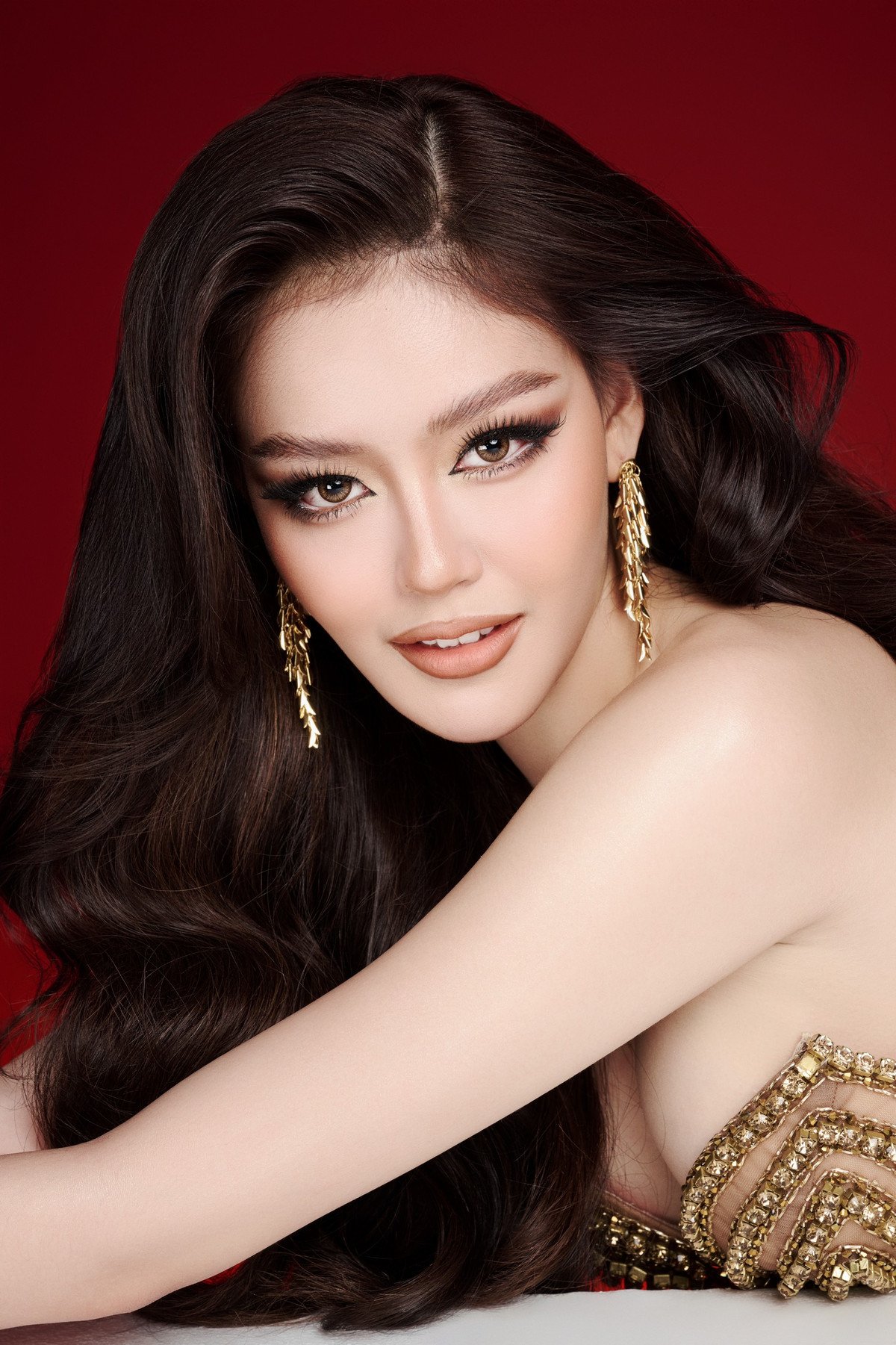 Miss Supranational (Hoa hậu Siêu quốc gia) là cuộc thi sắc đẹp quốc tế diễn ra thường niên, nằm trong top 5 cuộc thi sắc đẹp lớn nhất hành tinh. Năm 2022, đại diện Việt Nam Nguyễn Huỳnh Kim Duyên xuất sắc giành ngôi vị Á hậu 2, trở thành đại diện Việt Nam nắm giữ thành tích cao nhất tại Miss Supranational. Cuộc thi năm nay dự kiến diễn ra vào cuối tháng 6 đến giữa tháng 7 tại Ba Lan.