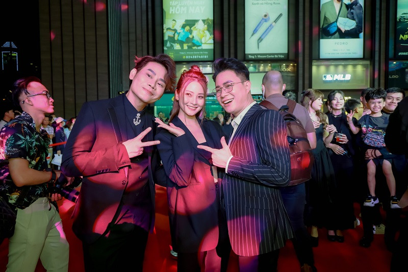 MC Hồng Phúc - Mù Tạt - Lê Anh.