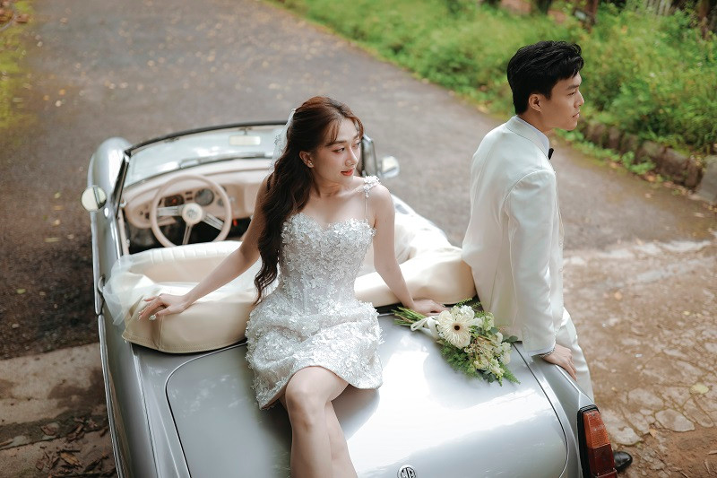 Mới đây, bộ ảnh cưới của cặp đôi chụp tại Đà Lạt được công khai trên trang cá nhân.