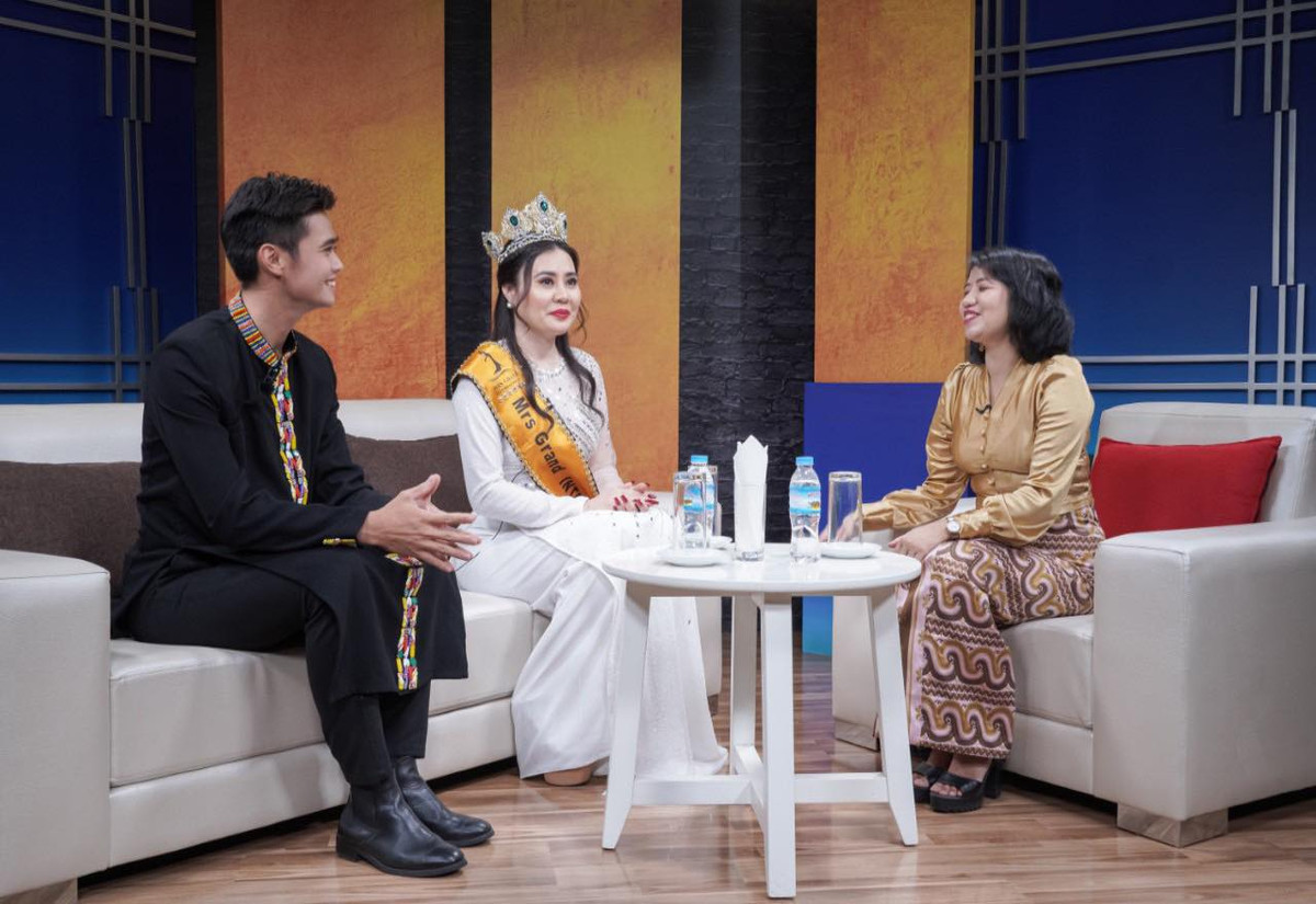 Tại đây, Hoa hậu Phan Kim Oanh đã có buổi talkshow nhìn lại hành trình chạm tới vương miện Mrs Grand International 2022.
