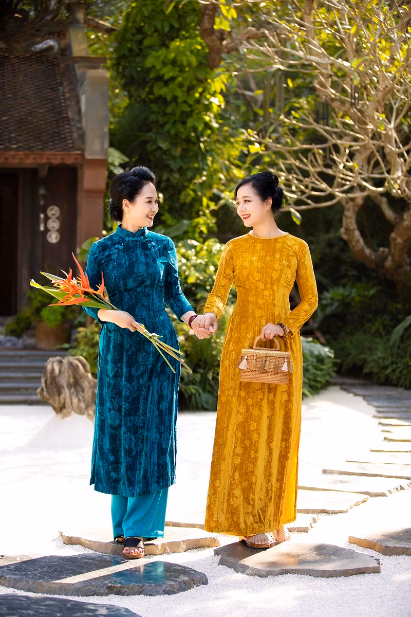 NSND Lan Huong, Chieu Xuan dien ao dai dep nen na