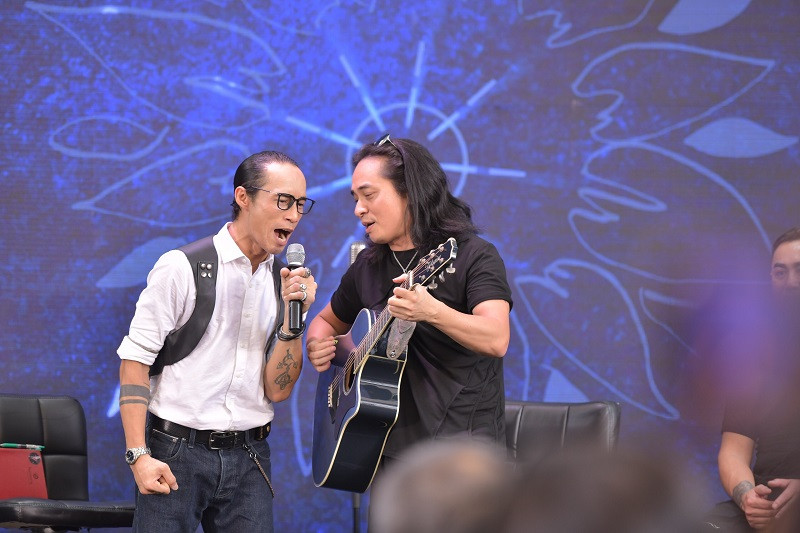 Buc Tuong ra mat album “Can bang”, xuc dong khi nhac toi Tran Lap-Hinh-2