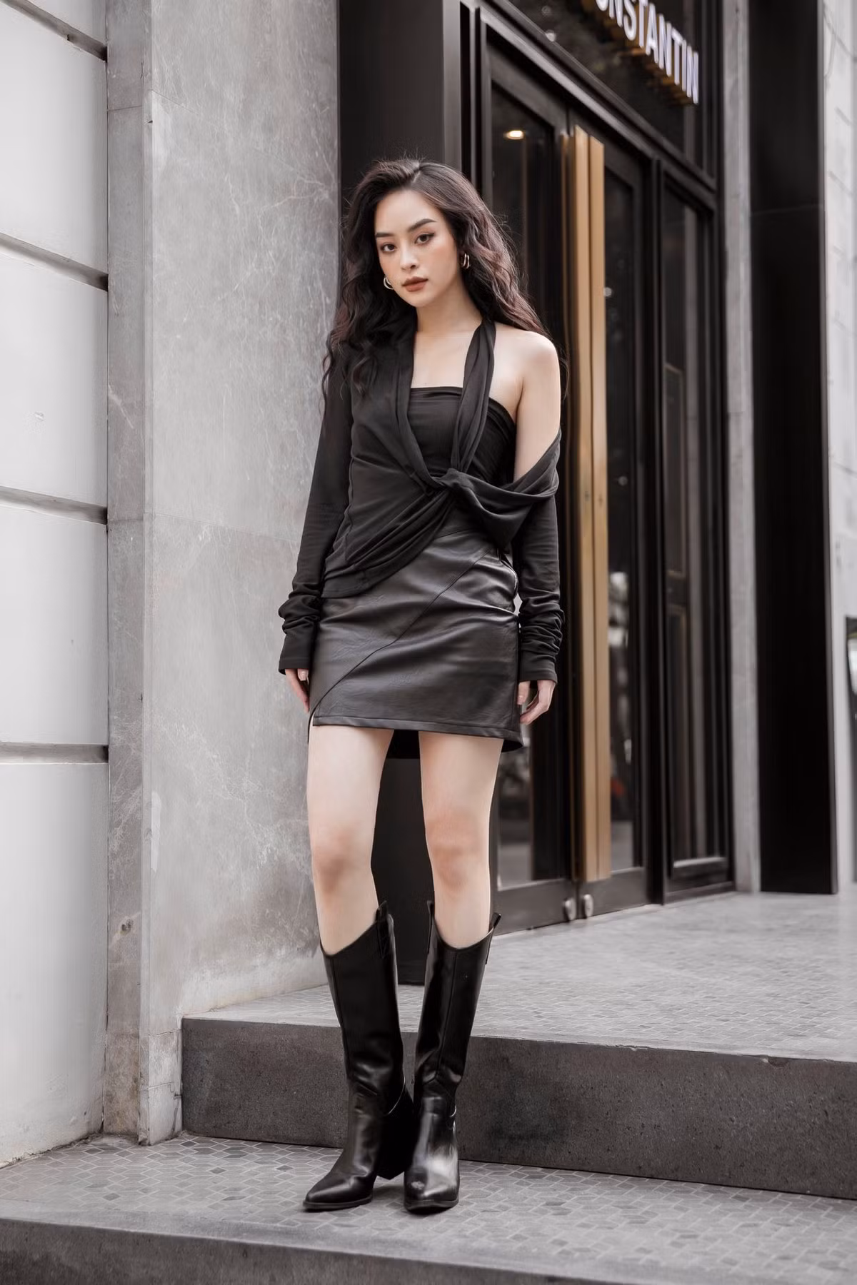 Được biết, Chi Hoàng sinh năm 1992 tại Hà Nội. Mỹ nhân 9X từng theo học nhiều khóa diễn xuất có uy tín tại Việt Nam như Autumn Meeting (Gặp gỡ mùa thu), A.C.T academy của Kathy Uyên. Ảnh: NVCC