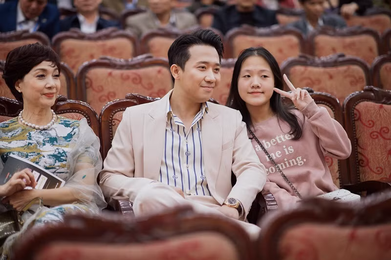 Trấn Thành chia sẻ, giải thưởng này vừa là động lực vừa là trách nhiệm để anh cố gắng hơn trong vai trò diễn viên, sản xuất.