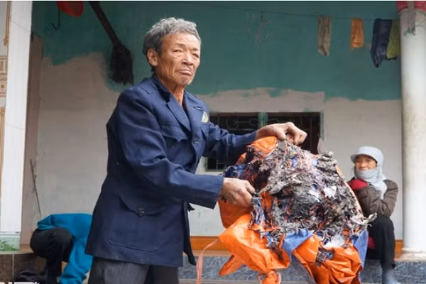 Ky la do vat tu boc chay o Thanh Hoa: Lap camera theo doi-Hinh-2