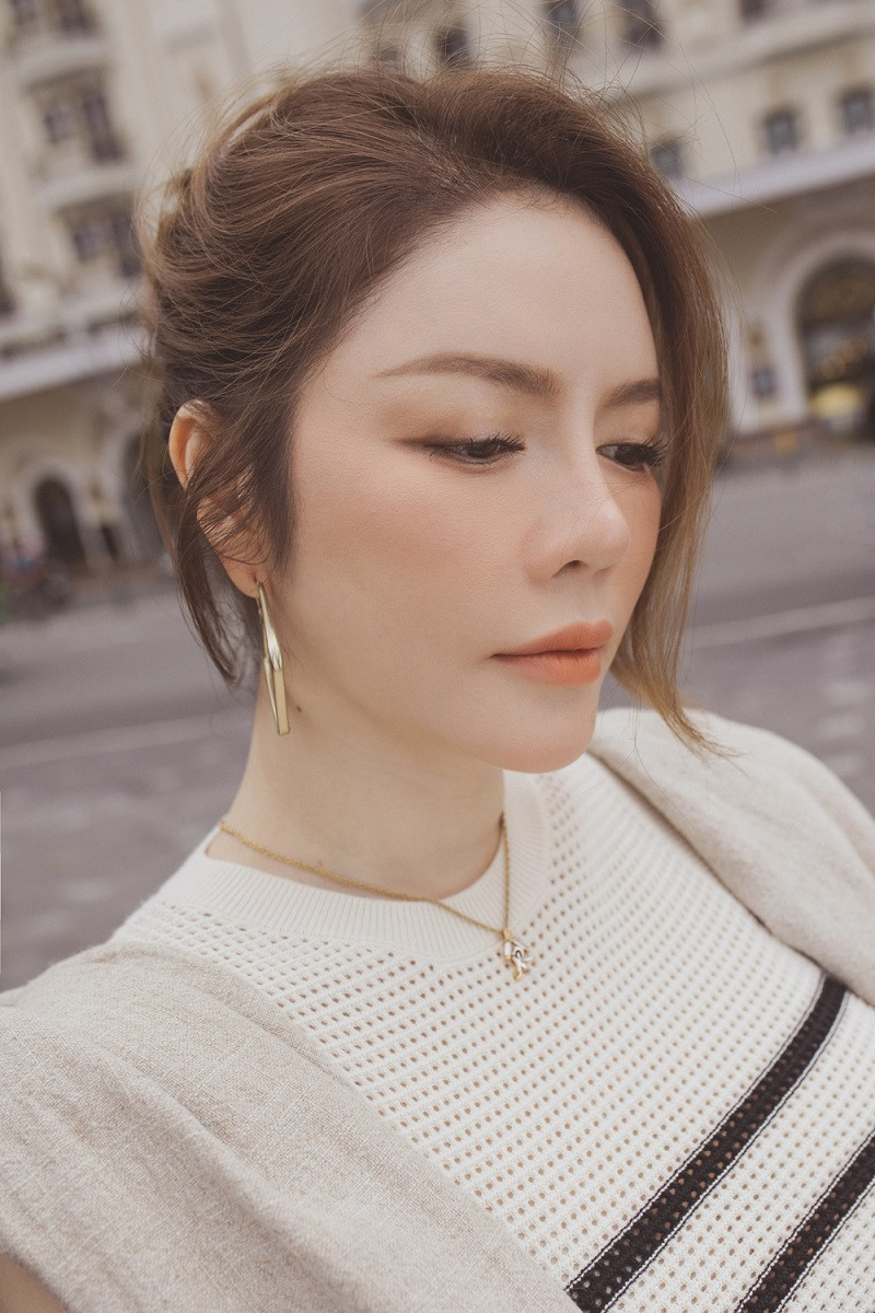 Hình ảnh sang chảnh của Lý Nhã Kỳ.