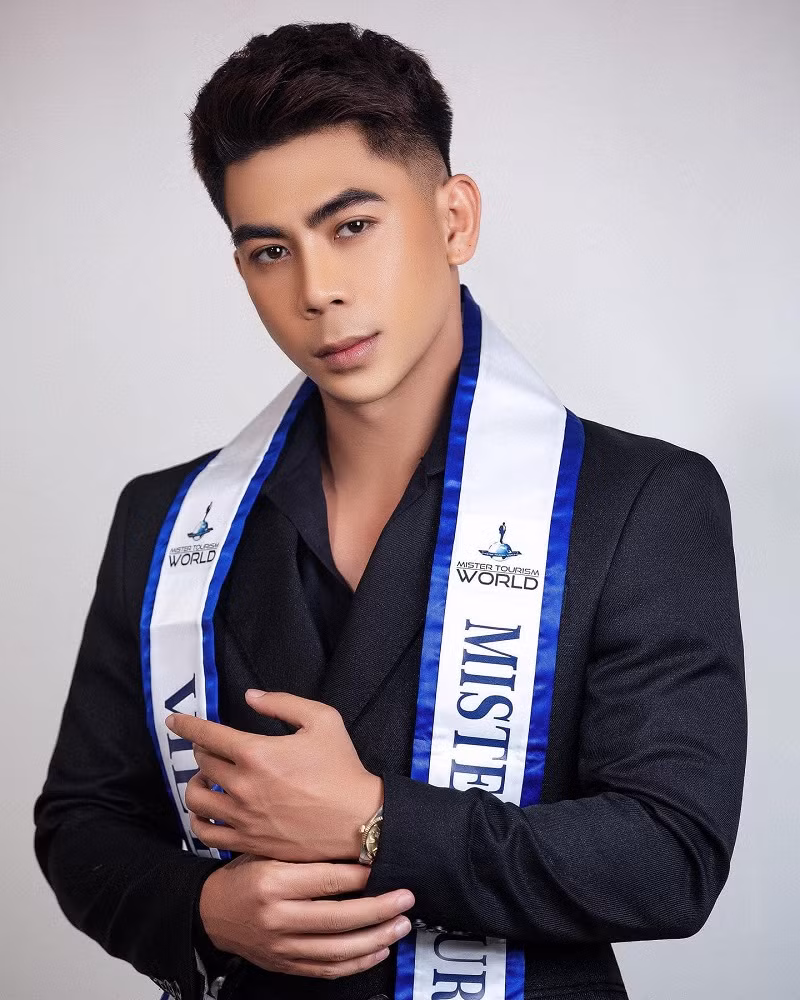 Phung Phuoc Thinh duoc du doan thanh A vuong Mister Tourism World 2022-Hinh-3
