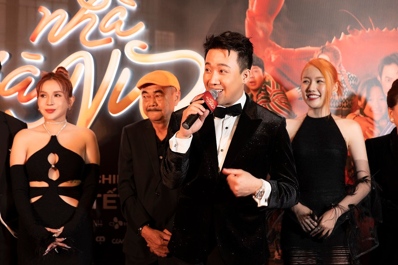 Trấn Thành cũng mong khán giả sẽ ủng hộ, dành tình cảm cho "Nhà bà Nữ" giữa thời điểm nhiều phim Việt thất bại về doanh thu.