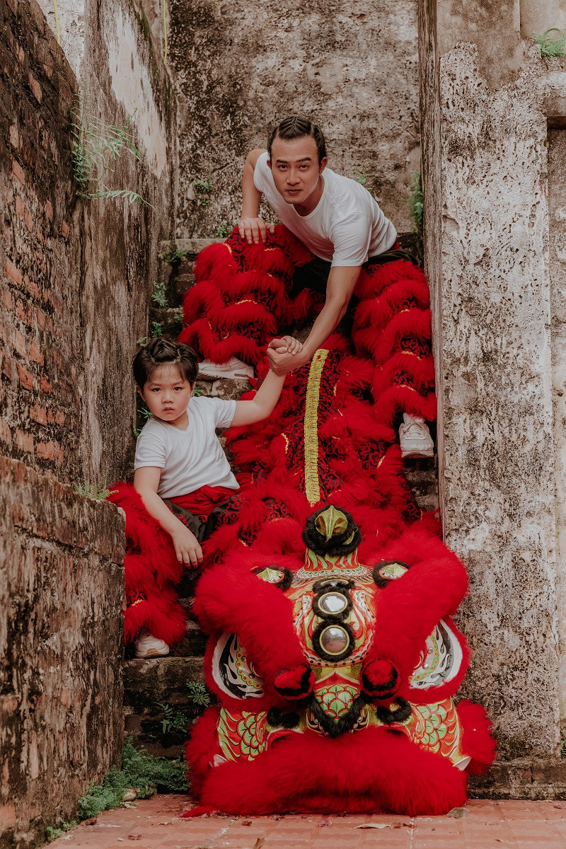 Trong tín ngưỡng dân gian, loài lân tượng trưng cho thịnh vượng, hạnh phúc, hanh thông. Cũng bởi vậy, múa lân xuất hiện ở nhiều dịp quan trọng trong năm, được nhiều người dân yêu thích và lưu truyền, gìn giữ.