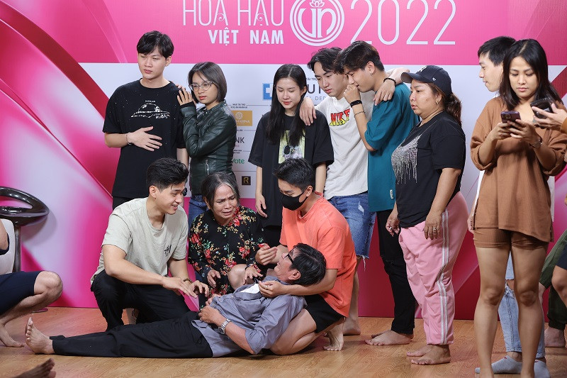 Cùng với Táo Quân, Táo Xuân là món ăn tinh thần không thể thiếu với khán giả mỗi dịp Tết đến.