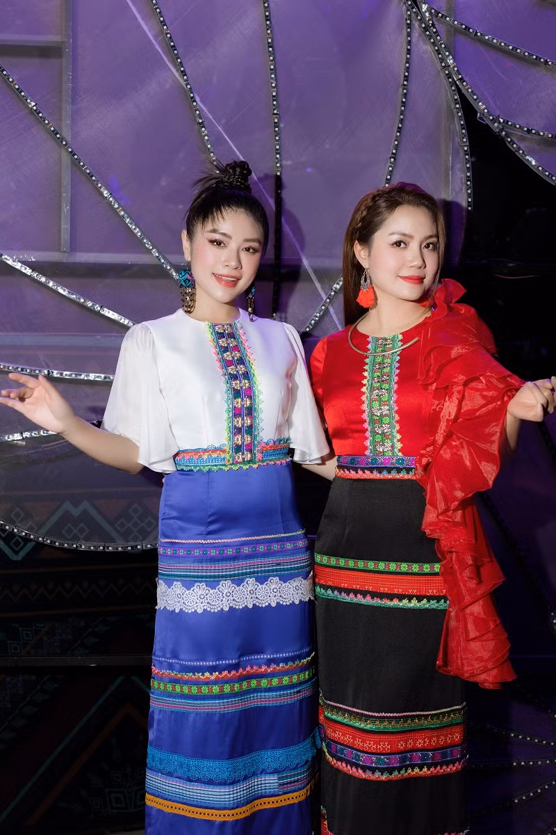 Hình ảnh xinh đẹp của Sao mai Thu Hằng tại sự kiện.